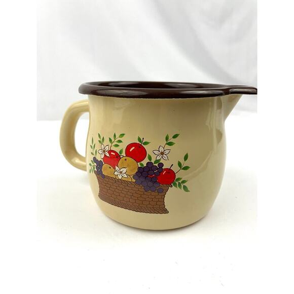 VTG Enamelware Metal Pitcher Fruit Basket Taiwan Mug Farmhouse FTDA 1980s - Picture 8 of 13